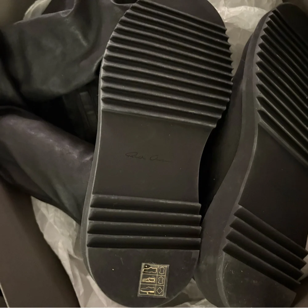 BNIB AUTHENTIC RICK OWENS BLACK LEATHER OVER THE KNEE BOOT - Picture 5 of 16